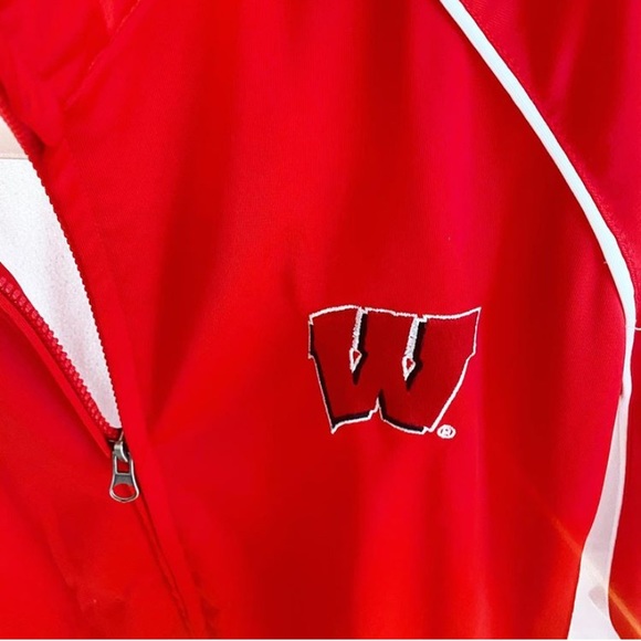 Wisconsin athletic jacket - Picture 4 of 5